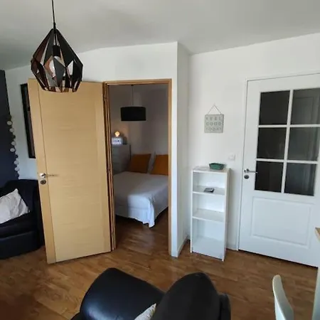 Cocoon - Centre
